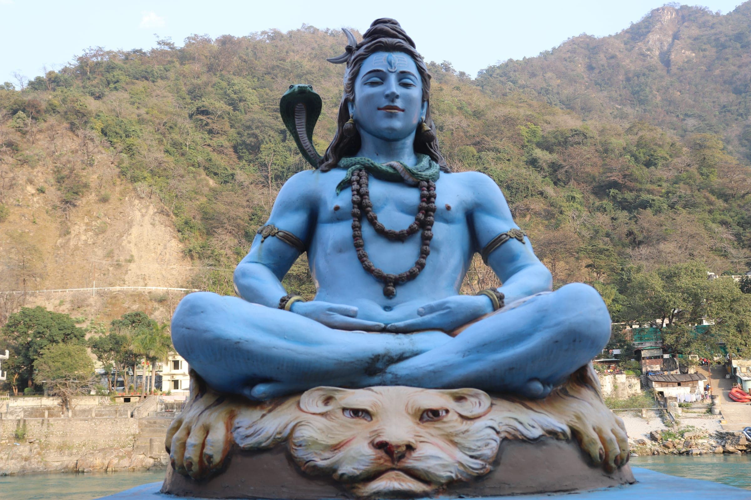 The Shiva statue on the riverbank