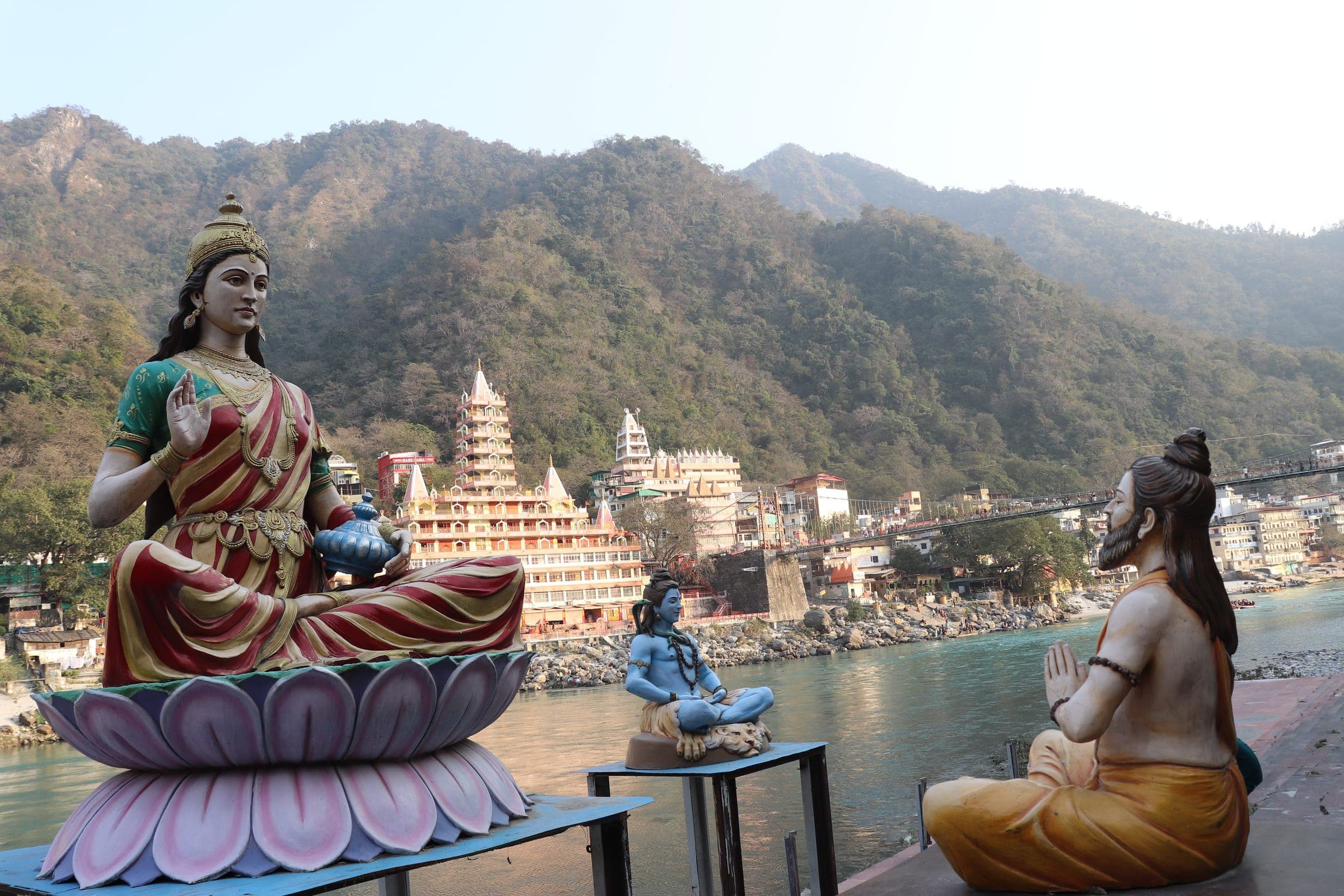 The statues along the ghat
