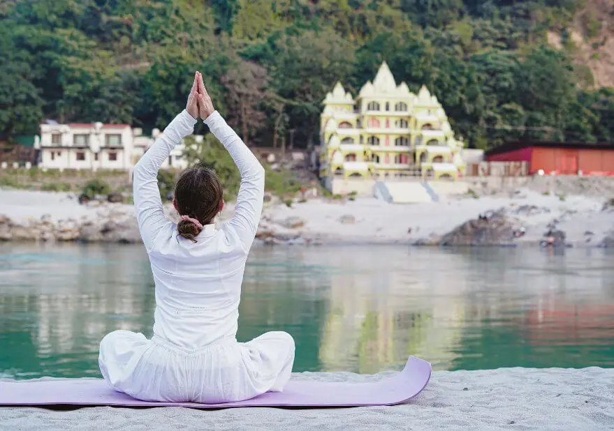 10 Days Yoga Retreat at the best yoga school in rishikesh